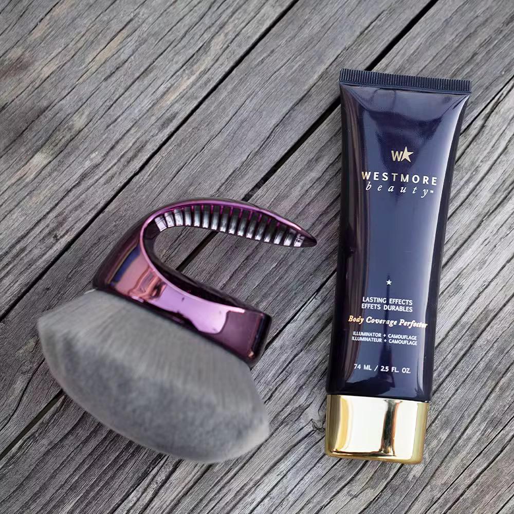 Westmore Beauty® Body Coverage Perfector + Brocha Kabuki de Alta Densidad